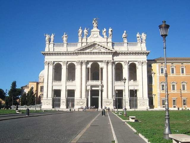 Pápež zavítal do hlavného chrámu katolíkov