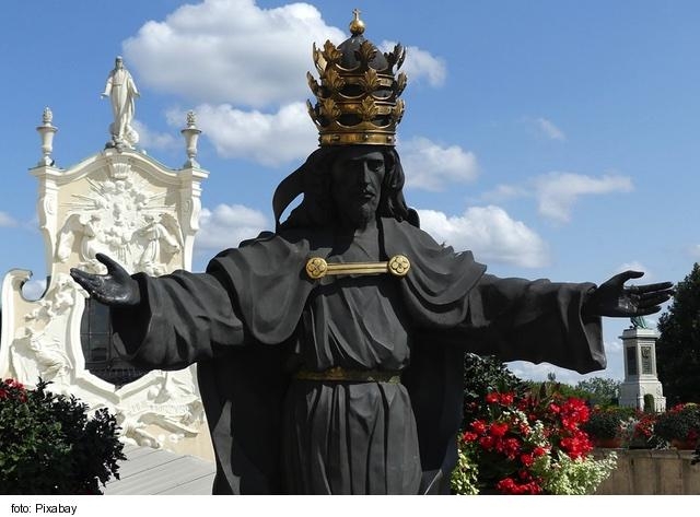 V Katolíckej cirkvi bude najbližšiu nedeľu Slávnosť Krista Kráľa