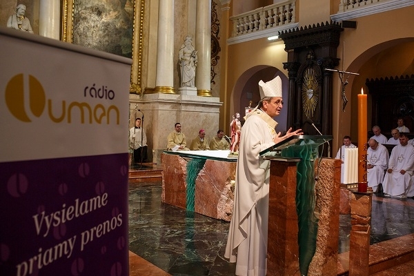 Nedeľné zamyslenie arcibiskupa Stanislava Zvolenského: Vzkriesenie zmenilo beh ľudských dejín