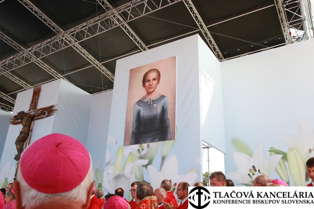 V Sučanoch požehnali kaplnku A. Kolesárovej, prvú na svete