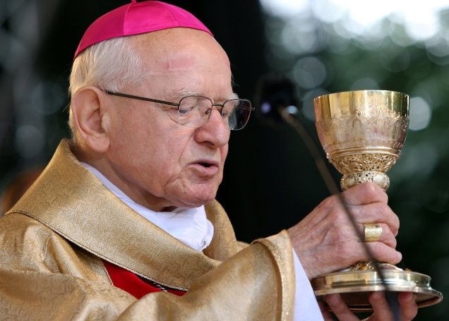 Zomrel arcibiskup Dominik Hrušovský