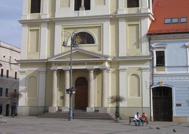 Banskobystrická Katedrála sv. Františka Xaverského si pripomenula 307 rokov od posviacky