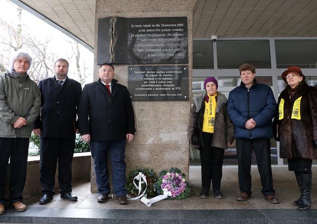 Politickí väzni si pripomenuli obete násilnej kolektivizácie