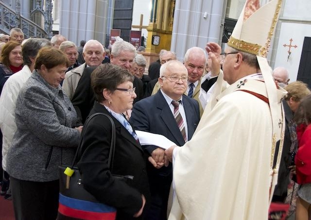 Centrum pomoci pre rodinu ocení dlhotrvajúce manželské páry