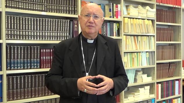 Vatikánsky týždenník (138): Koniec jednej z pápežských rád a nová konštitúcia