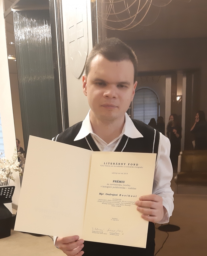 Náš redaktor Ondrej Rosík získal ocenenie za svoje reportáže