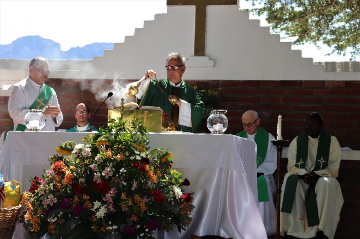 Vatikánsky týždenník: Nový prefekt kongregácie pre liturgiu