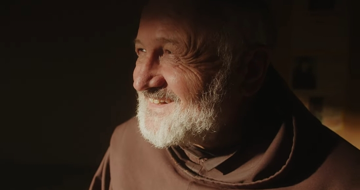 Z  hlbín závislosti k svetlu vnútornej slobody: Príbeh pátra Gabriela v relácii Moje svedectvo