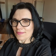 Szakácsová Zuzana